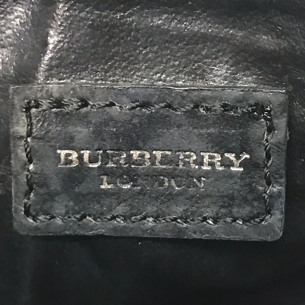 Burberry pre owned
